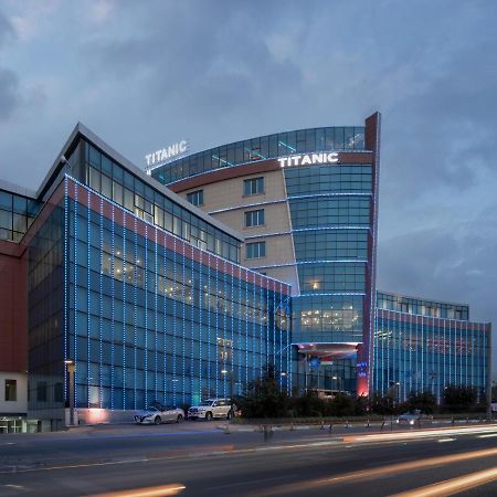 Titanic Hotel & Spa Sulaymaniyah Exterior photo Titanic Business Center