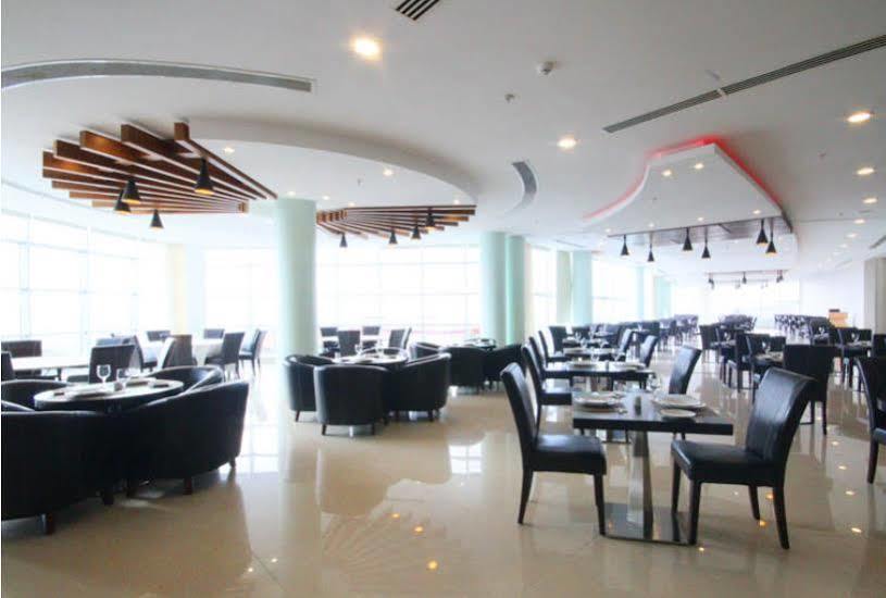 Titanic Hotel & Spa Sulaymaniyah Exterior photo The restaurant