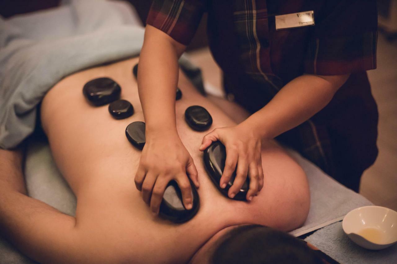 Titanic Hotel & Spa Sulaymaniyah Exterior photo Hot stone massage